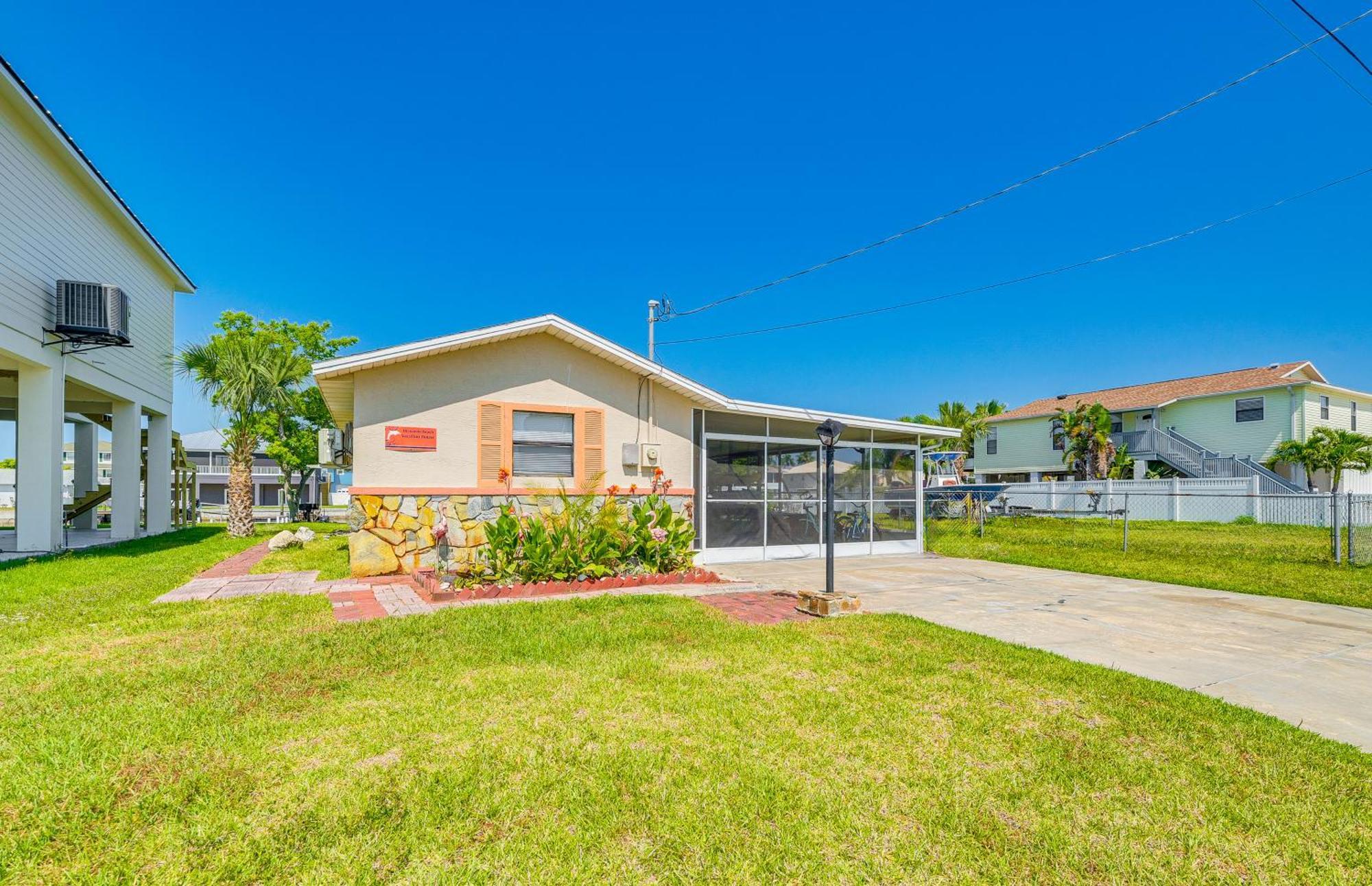 Waterfront Hernando Beach Home With Dock And Hot Tub! 外观 照片