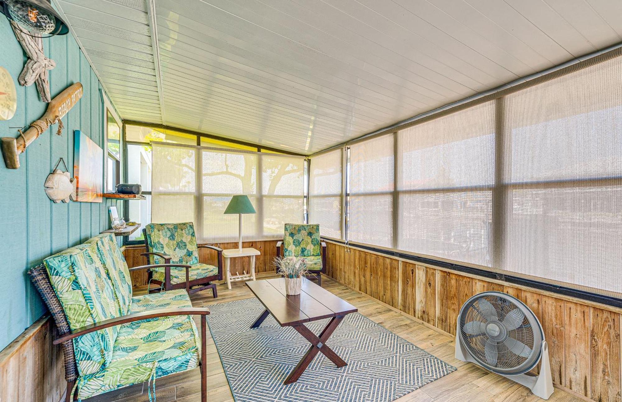 Waterfront Hernando Beach Home With Dock And Hot Tub! 外观 照片