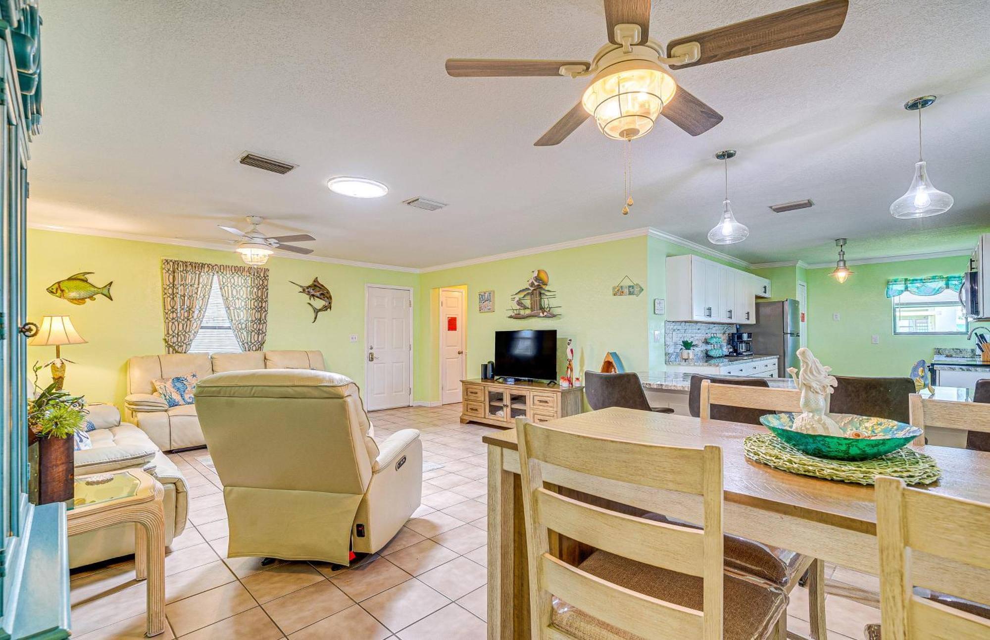 Waterfront Hernando Beach Home With Dock And Hot Tub! 外观 照片