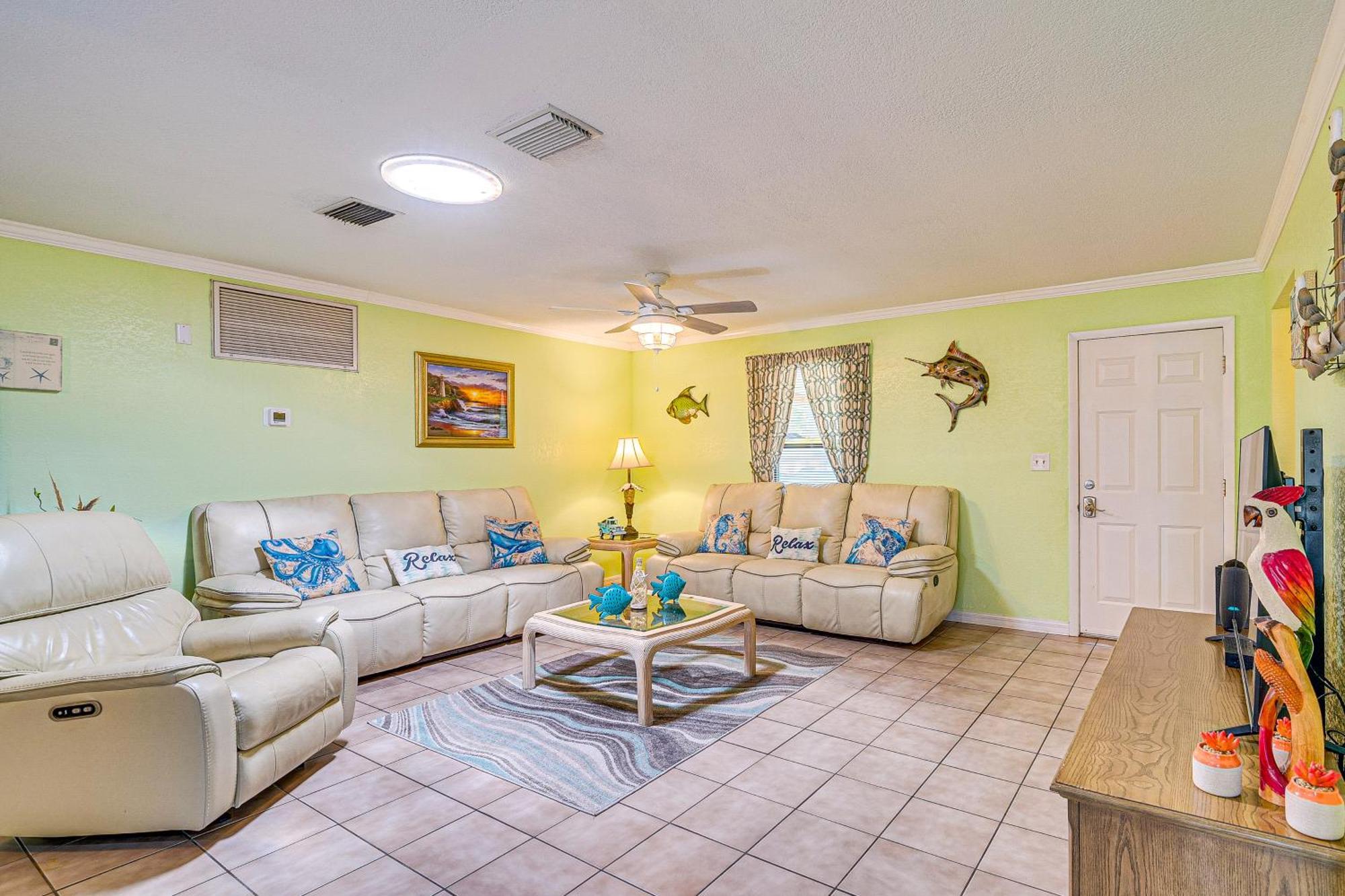 Waterfront Hernando Beach Home With Dock And Hot Tub! 外观 照片